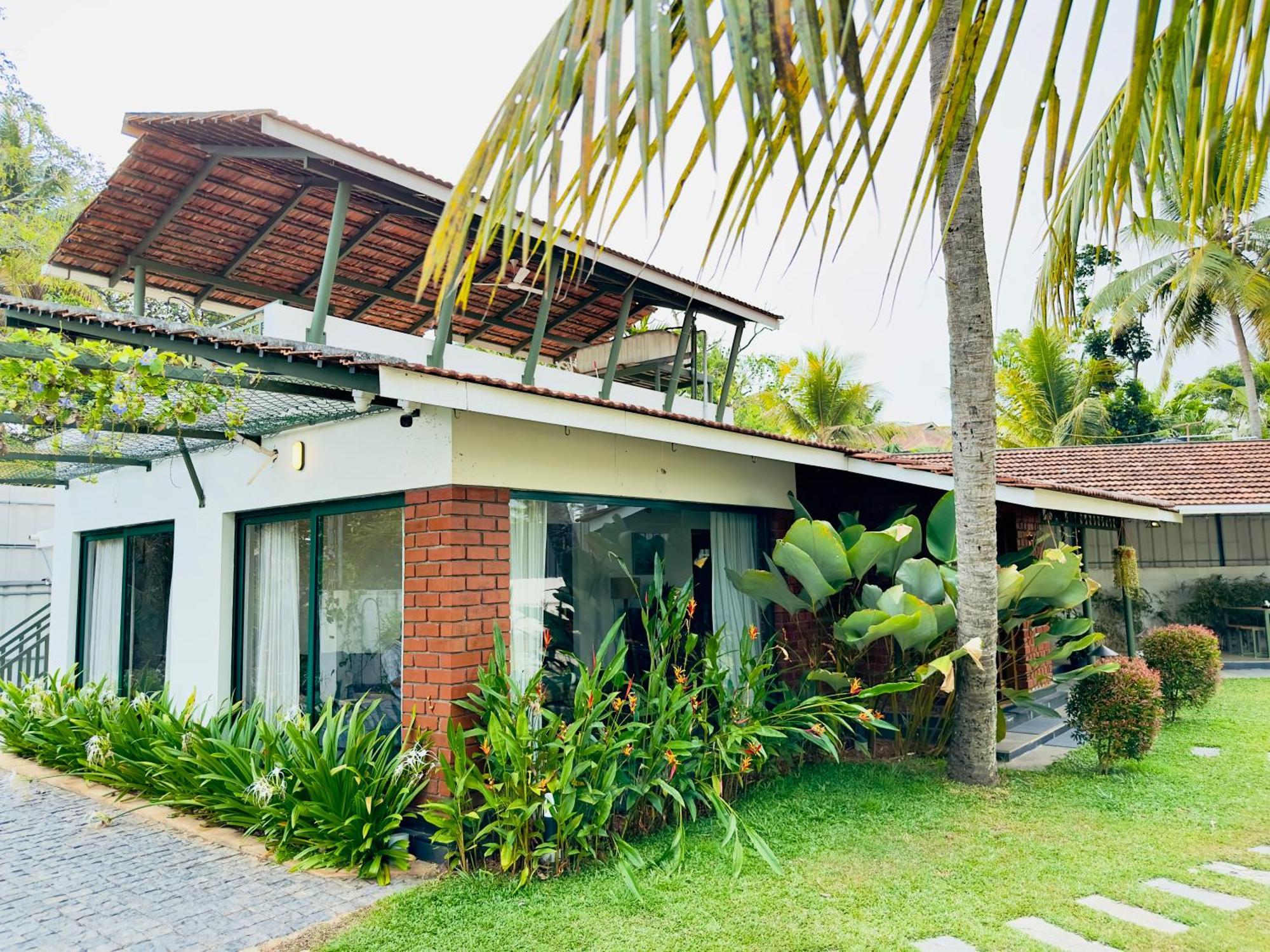 Bamboonest Riverside Villa Kochi Exterior foto